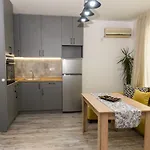 Alagen Apartament Burgas City